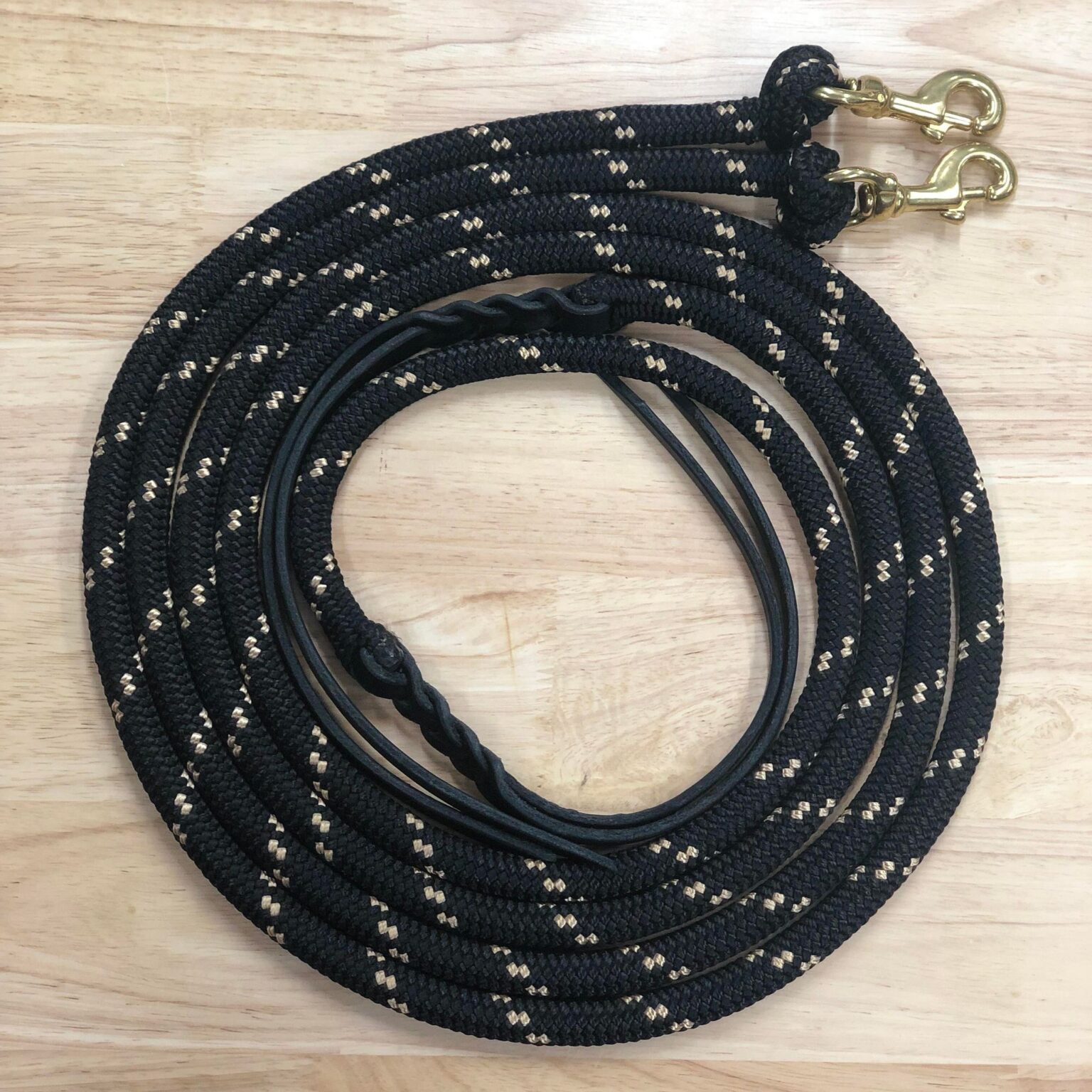 6 Ft Rope Reins Black and Gold Lanskeys Saddlery